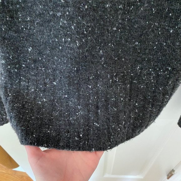 Madewell Coziest Yarn Mockneck – Heather Grey - Picture 6 of 6